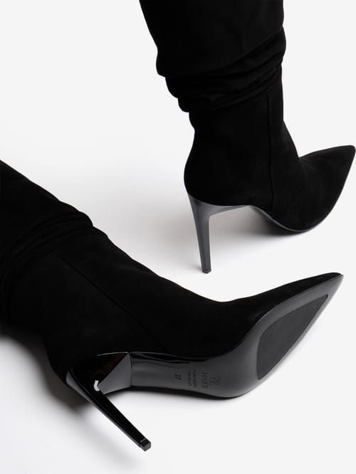 FABI: Hohe Stiefel in Veloursleder mit Absatz