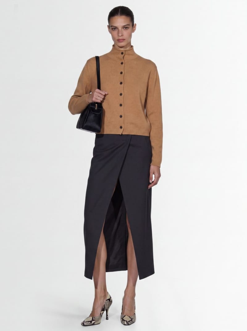 Khaite - Cropped wool and cashmere cardigan