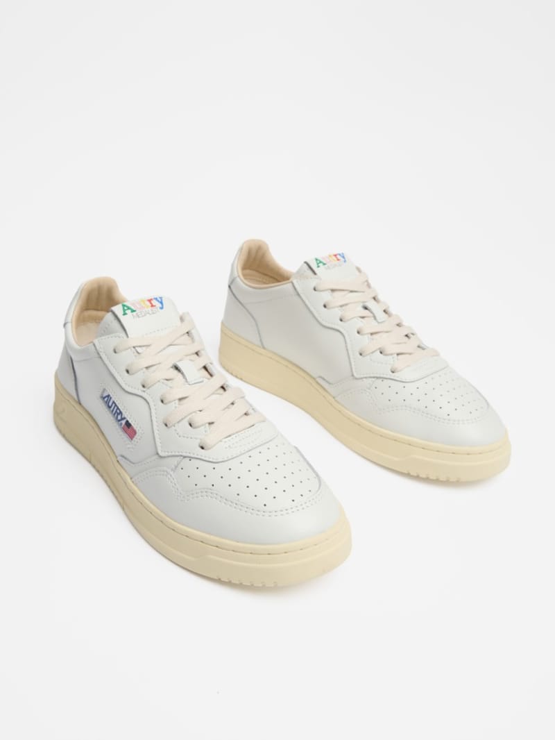 Autry - Medalist Low cow leather sneakers