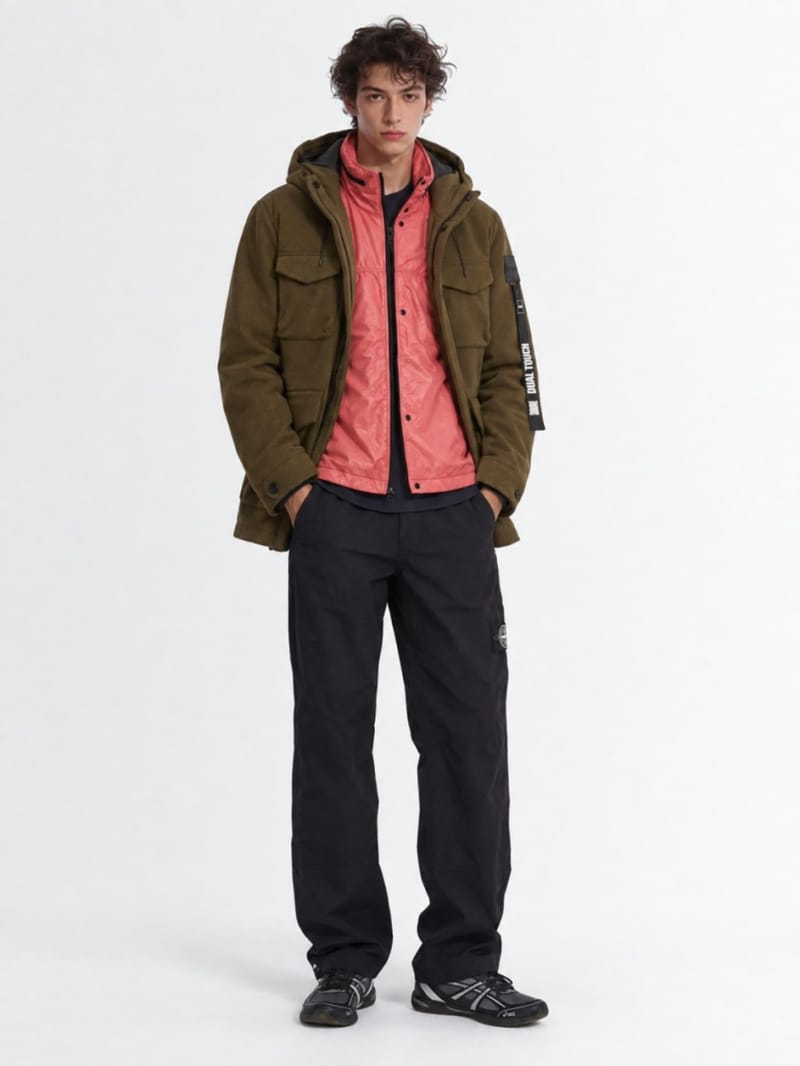 OUTHERE - Tech blend hooded jacket