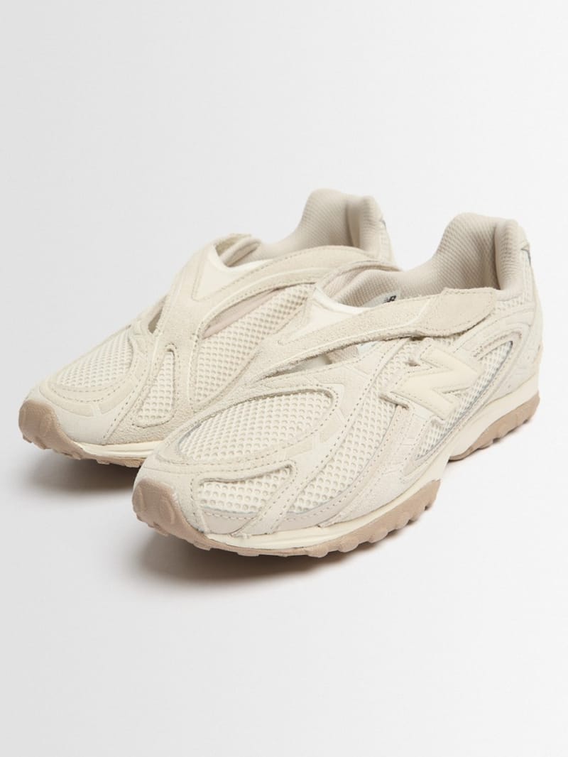 New Balance - Calfskin slip-on sneakers