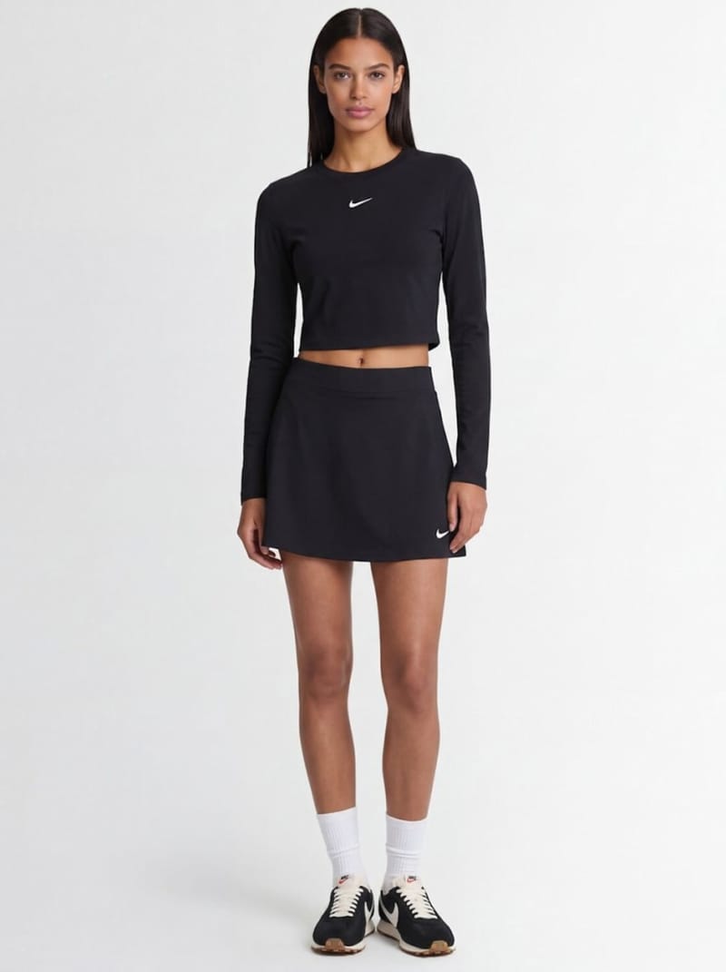 Nike - Sport mini skirt with logo